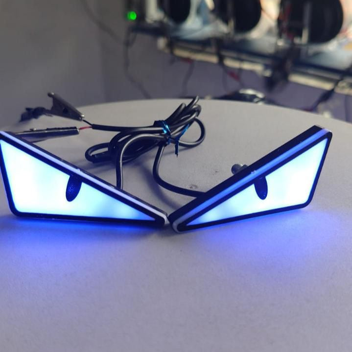 LUCES LED OJOS FALCÓN PRO® + ENVIO GRATIS